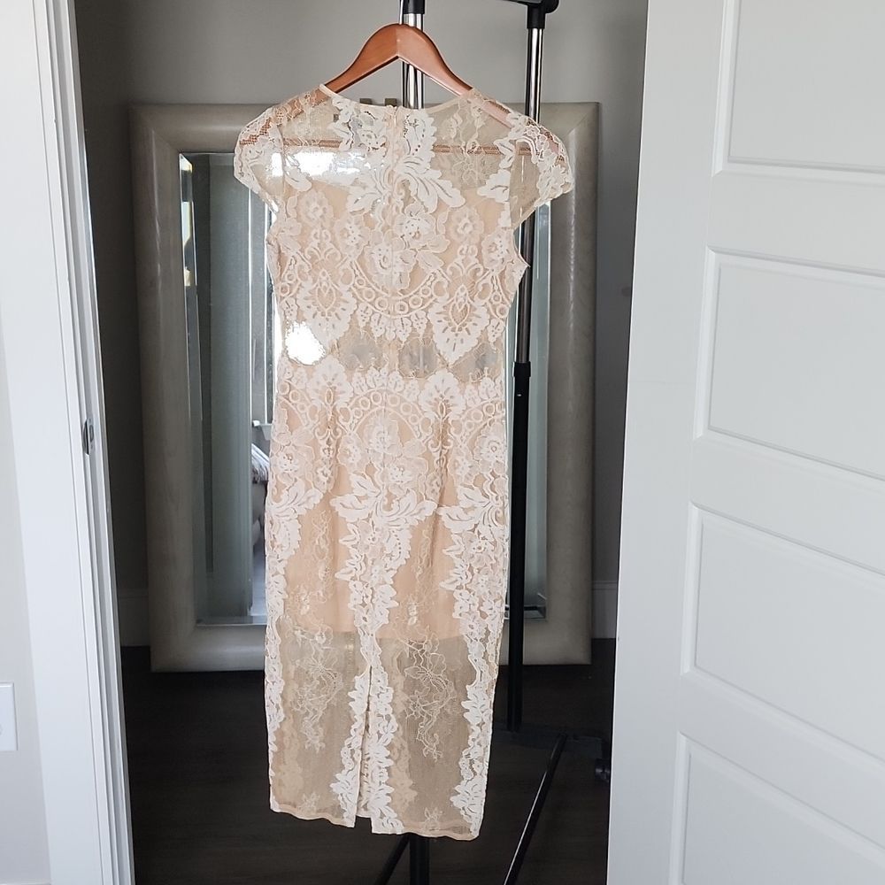 Ivory Lace Womens Size Small Sexy Romantic Feminine Fitted Sheath Dress - Picture 5 of 7